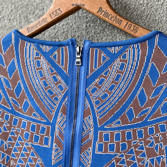 BCBGMAXAZRIA Wiggle Dress,Large Blue Brown Dress, Evening Dress,Abstract Pattern - Picture 4 of 11